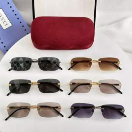 Picture of Gucci Sunglasses _SKUfw79399107fw